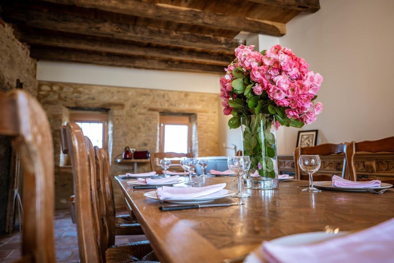 Saussenac Chambres Et Table D'Hotes - Les Jardins De La Longagne المظهر الخارجي الصورة